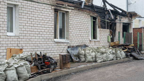 24/7 Emergency Fire Damage Removal experts in Woodville, FL